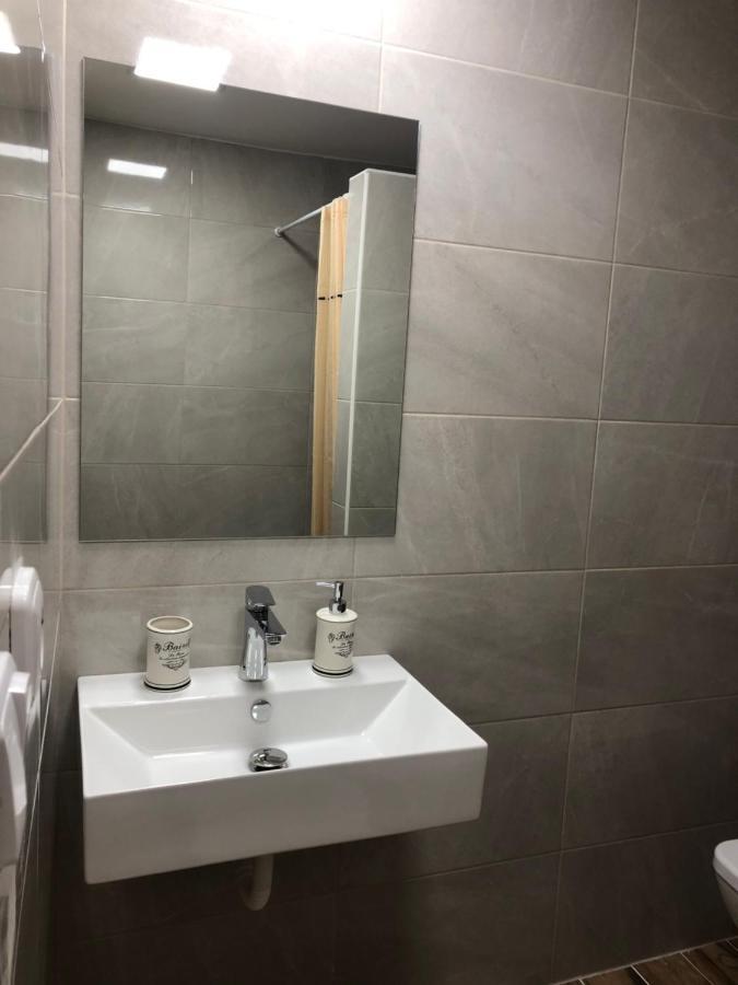 Guesthouse Zlaty Hrozen Česká Lípa Dış mekan fotoğraf