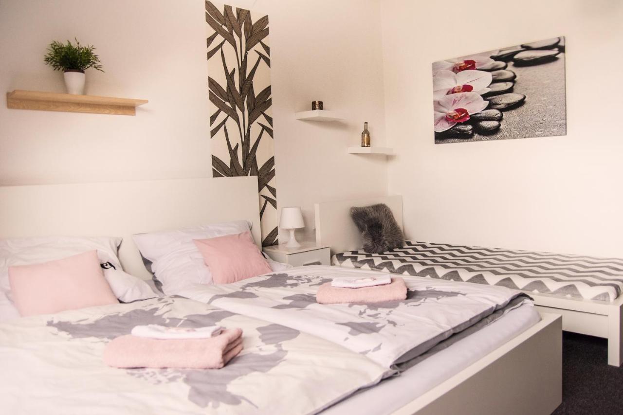 Guesthouse Zlaty Hrozen Česká Lípa Dış mekan fotoğraf