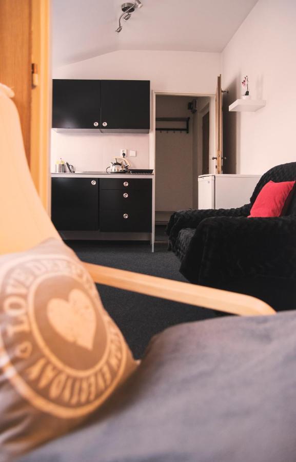 Guesthouse Zlaty Hrozen Česká Lípa Dış mekan fotoğraf