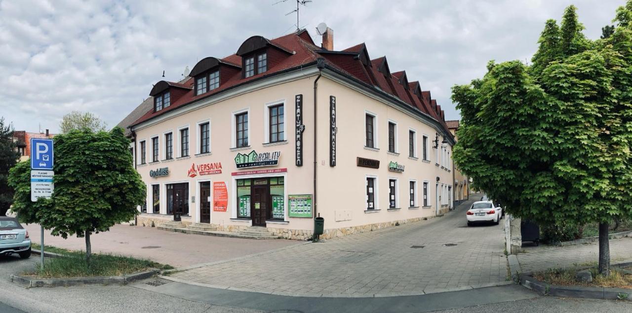 Guesthouse Zlaty Hrozen Česká Lípa Dış mekan fotoğraf
